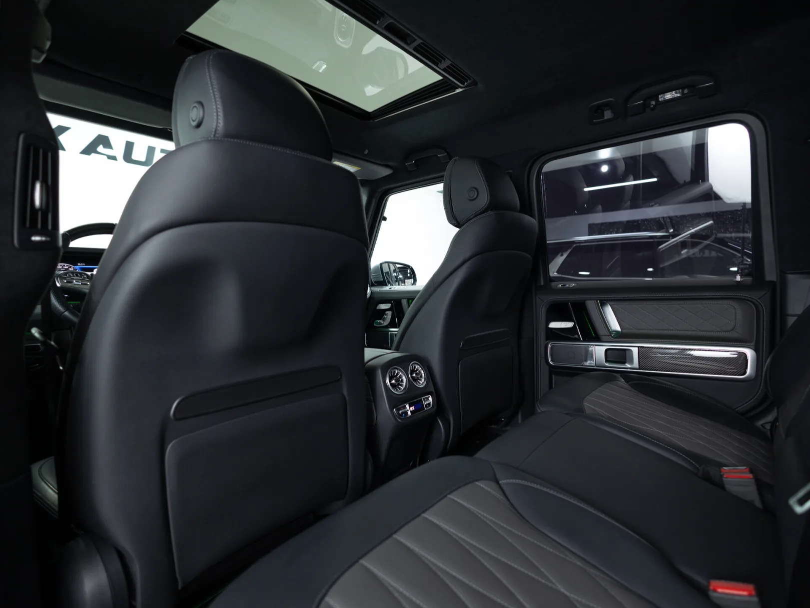 Mercedes-Benz G-Класс AMG G 63 II (W463), 2020 — экстерьер, фото 30