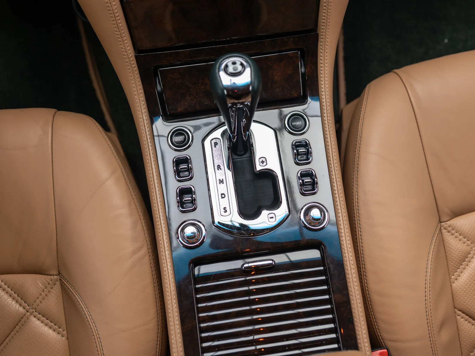Bentley Arnage I Рестайлинг, 2006 — экстерьер, фото 20