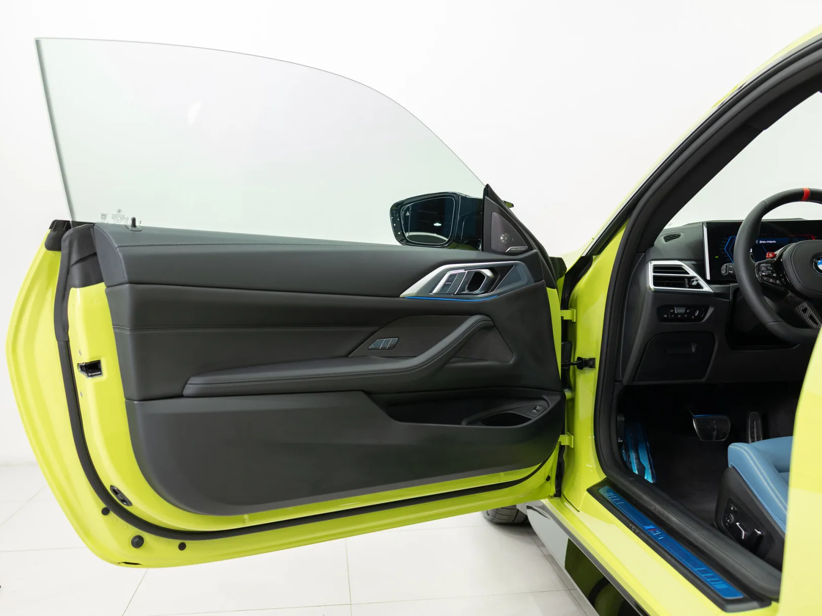 BMW M4 Competition xDrive G82/G83 Рестайлинг, 2025 — экстерьер, фото 8