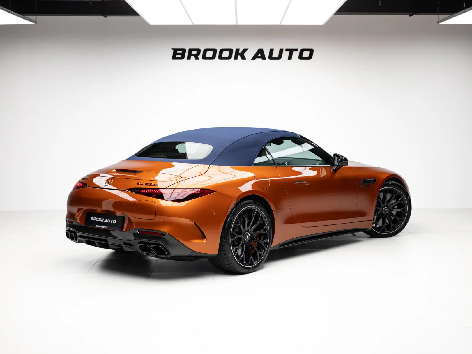 Mercedes-Benz SL-Класс AMG SL 63 S E Performance IV (R232), 2024 — экстерьер, фото 7