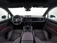 Porsche Cayenne Базовая III Рестайлинг, 2026 — экстерьер, фото 31