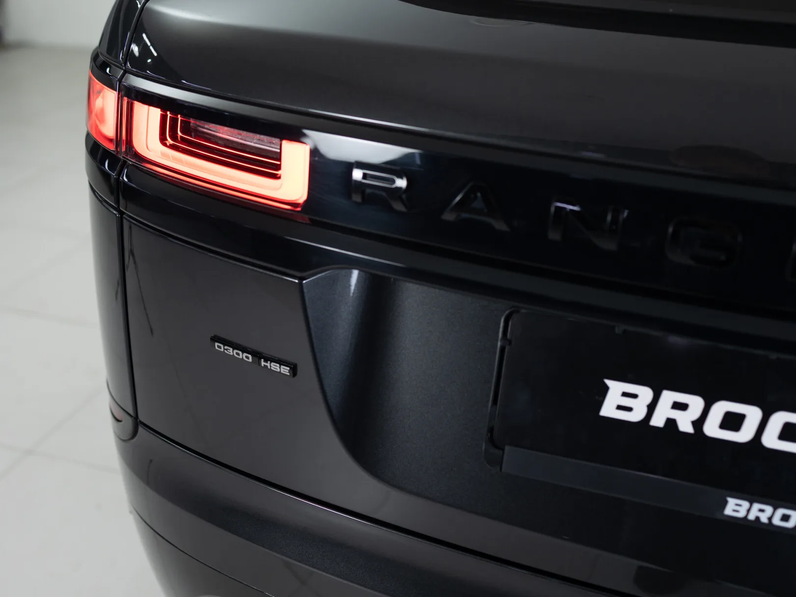 Land Rover Range Rover Velar R-Dynamic HSE I, 2018 — экстерьер, фото 39