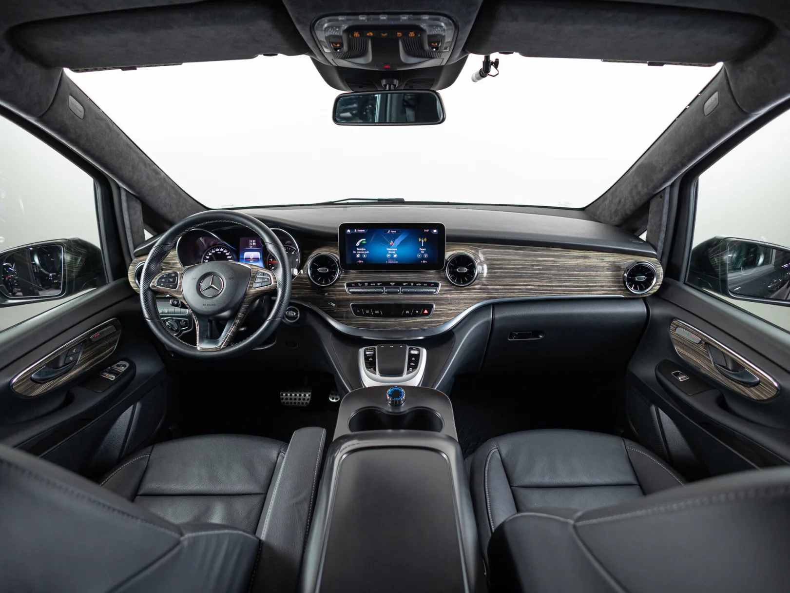 Mercedes-Benz V-Класс VIP III (W447) Рестайлинг, 2021 — экстерьер, фото 33