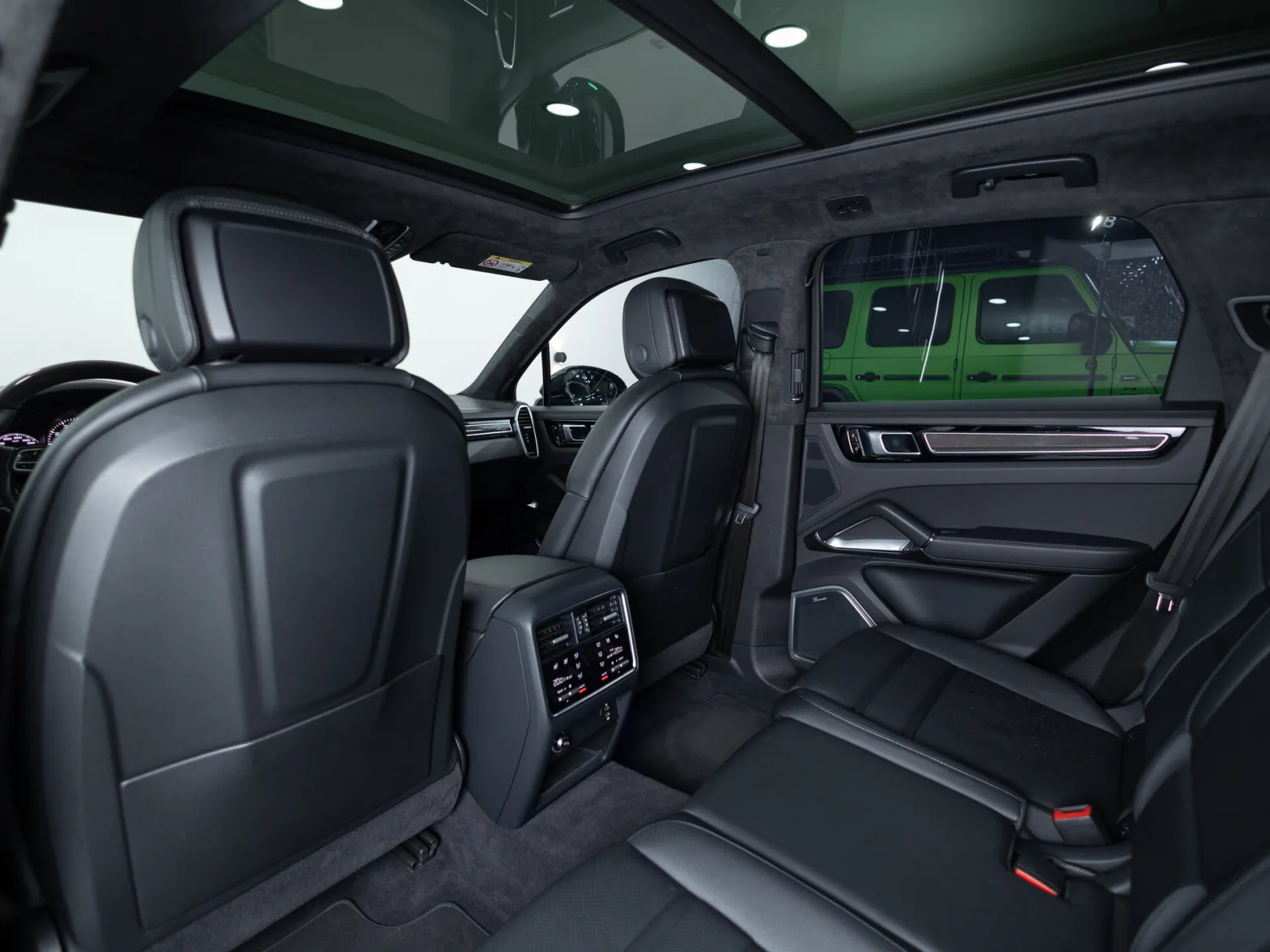 Porsche Cayenne Turbo III, 2019 — экстерьер, фото 32