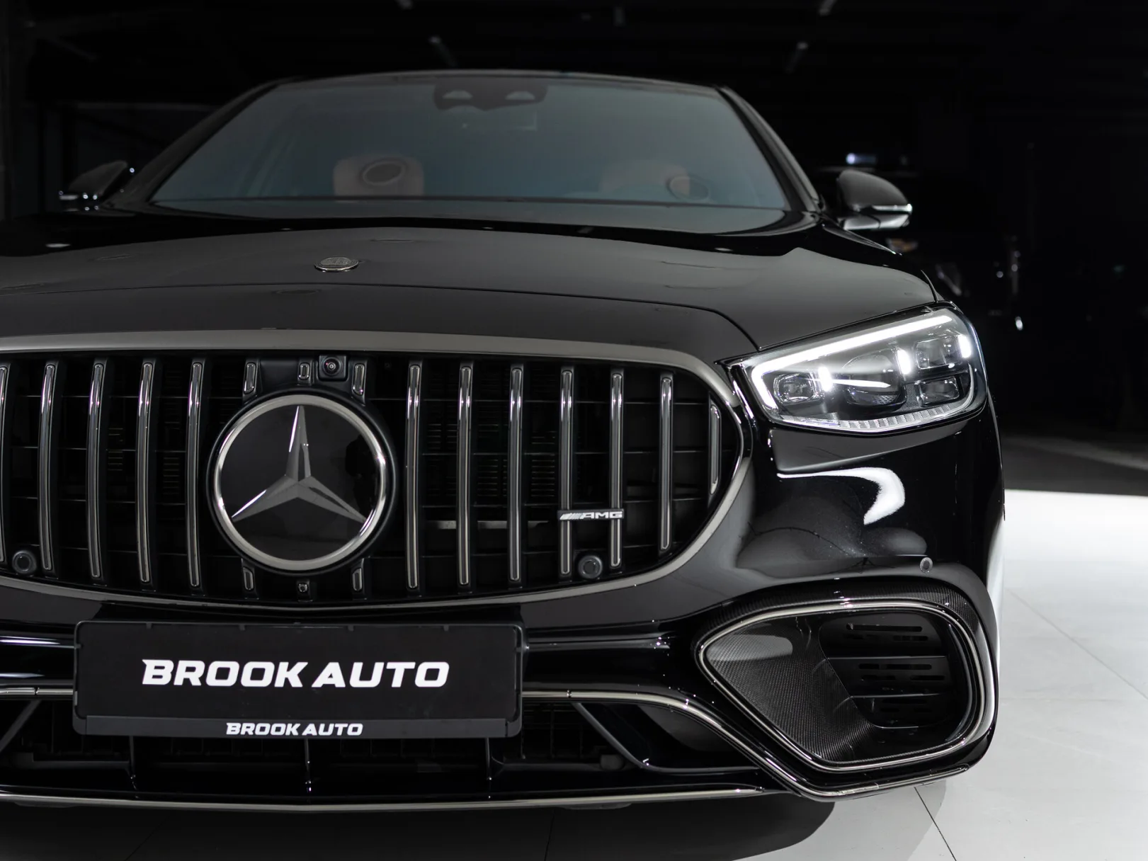 Mercedes-Benz S-Класс AMG S 63 IV (W223), 2024 — экстерьер, фото 43