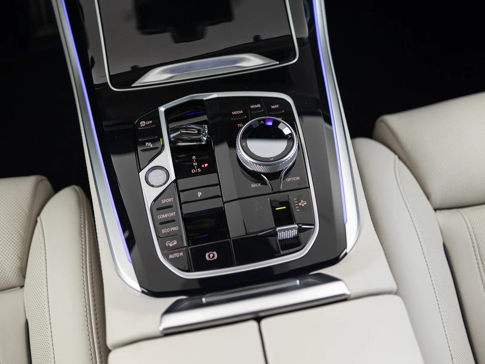 BMW X5 xDrive40d M Sport Pro IV (G05/G18) Рестайлинг, 2025 — экстерьер, фото 18