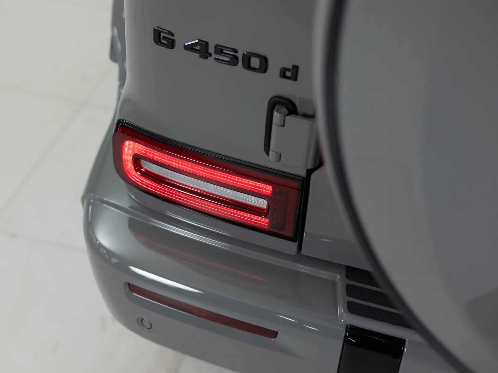 Mercedes-Benz G-Класс G 450 d AMG Line III (W465) Рестайлинг, 2025 — экстерьер, фото 35