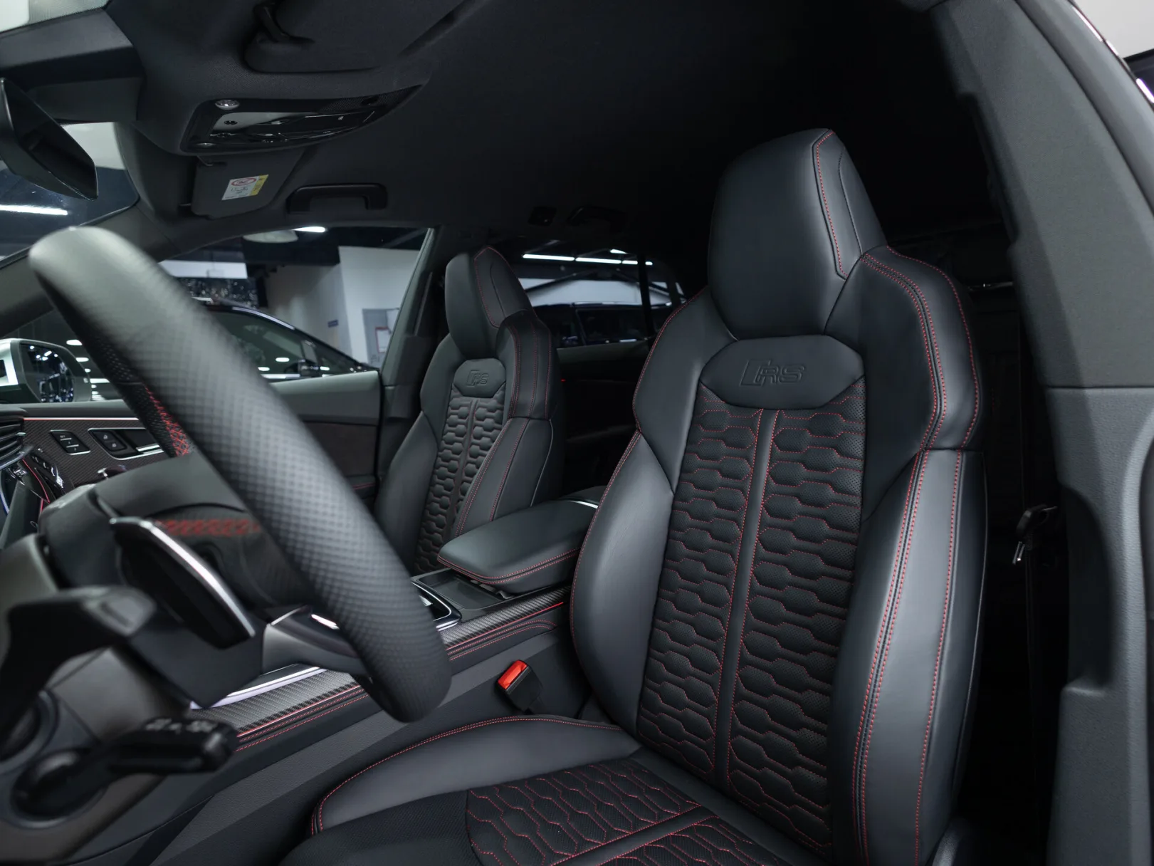 Audi RS Q8 TFSI I, 2022 — экстерьер, фото 10
