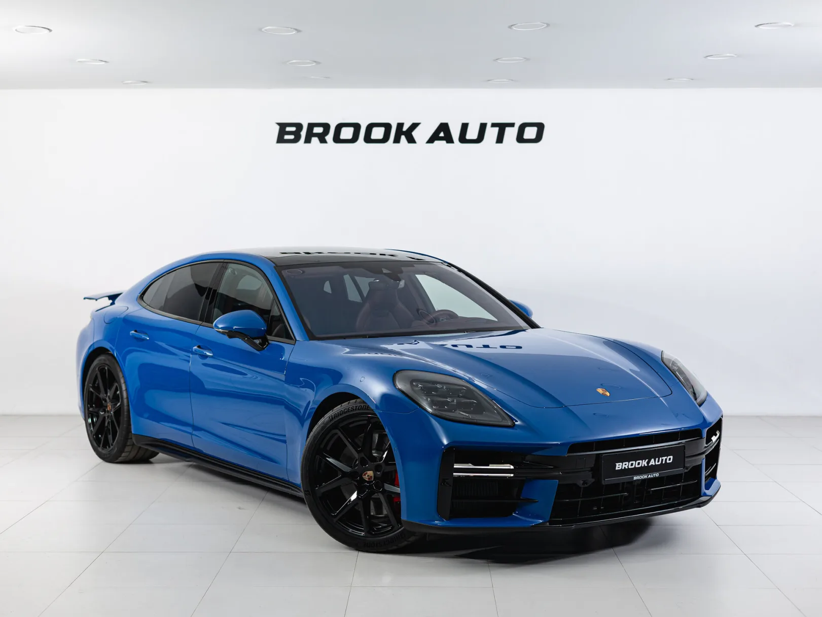 Porsche Panamera GTS III, 2026 — экстерьер, фото 3