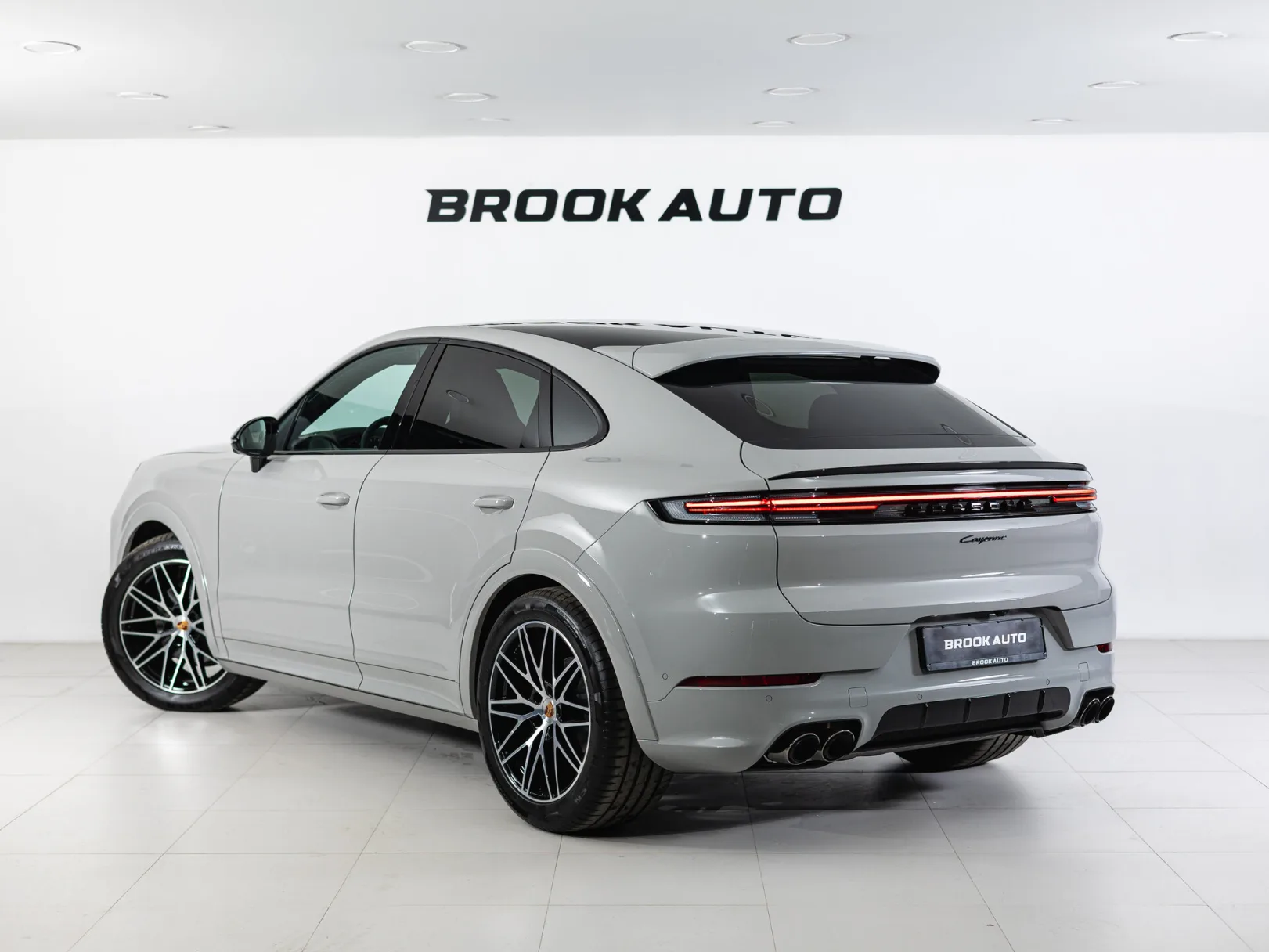 Porsche Cayenne Coupé III Рестайлинг, 2026 — экстерьер, фото 4