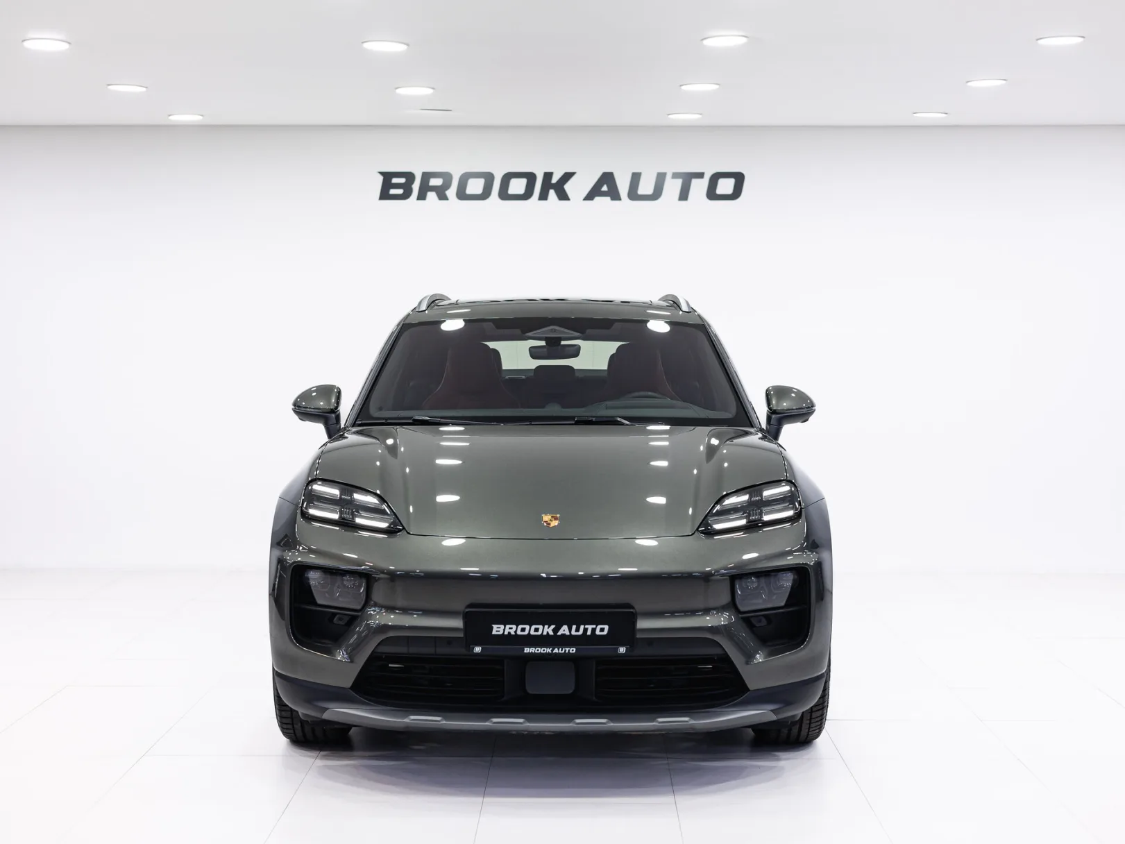 Porsche Macan 4 Electric II, 2025 — экстерьер, фото 2