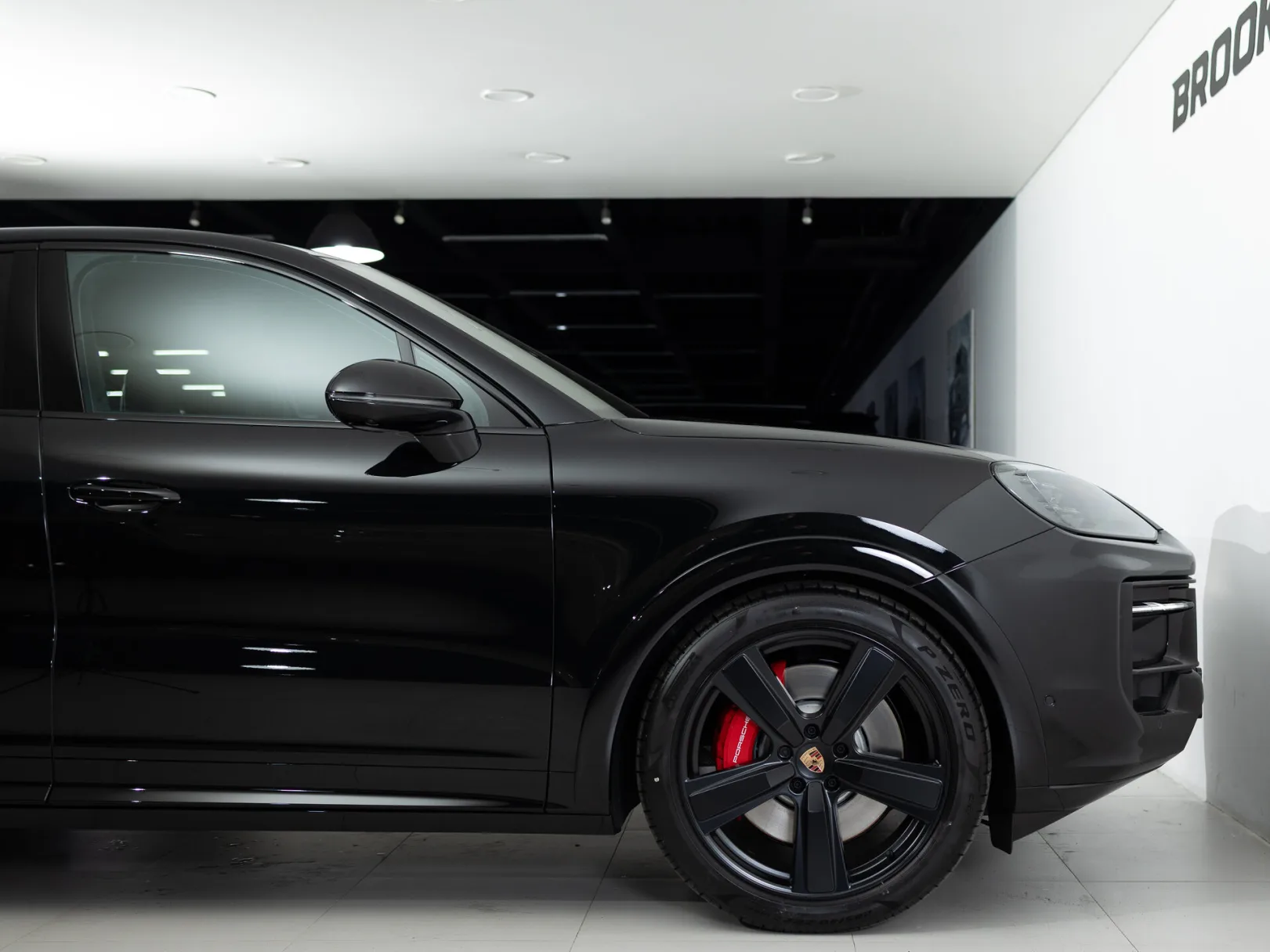 Porsche Cayenne GTS Coupé III Рестайлинг, 2026 — экстерьер, фото 39