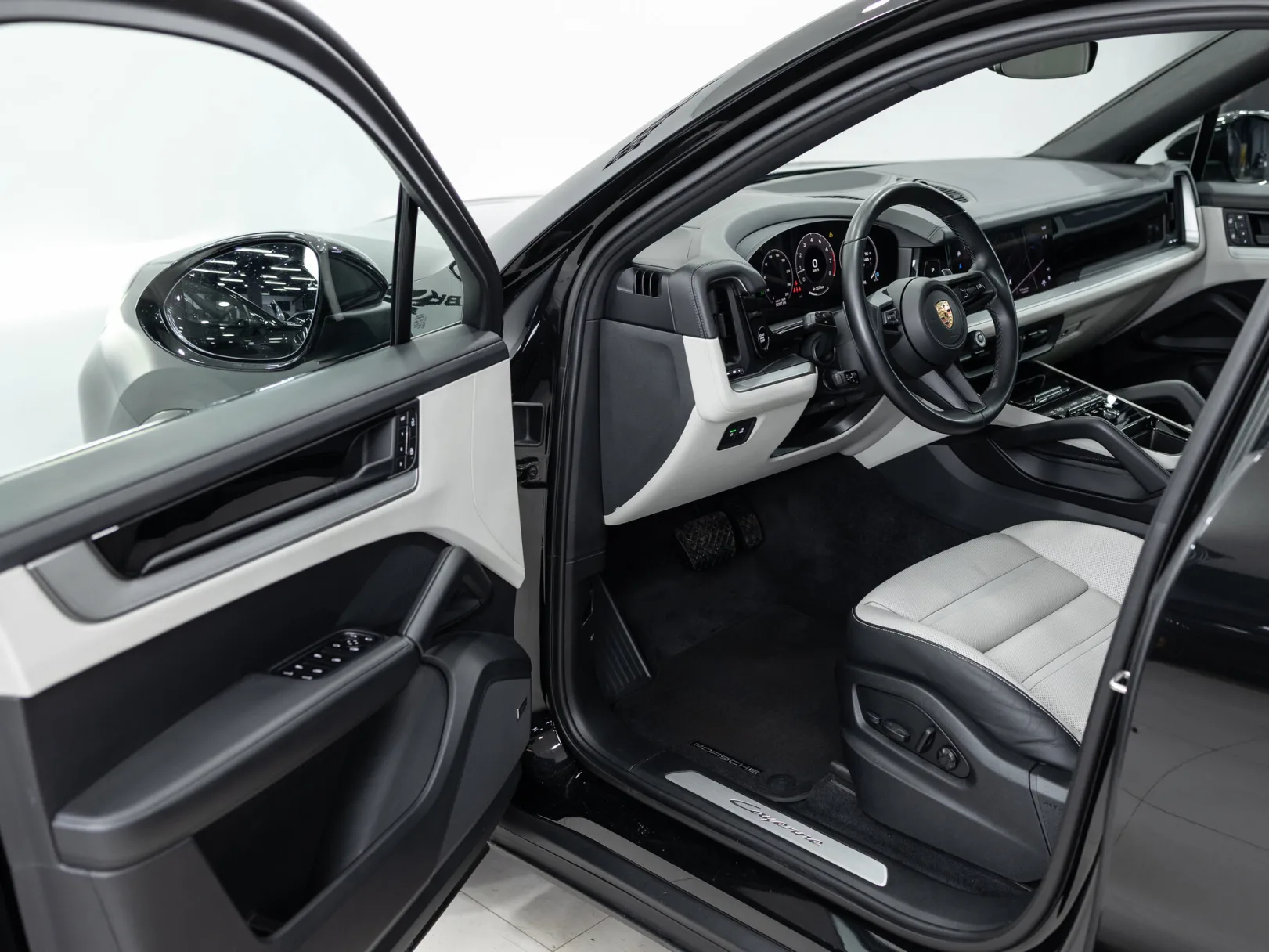 Porsche Cayenne Coupé III Рестайлинг, 2023 — экстерьер, фото 7