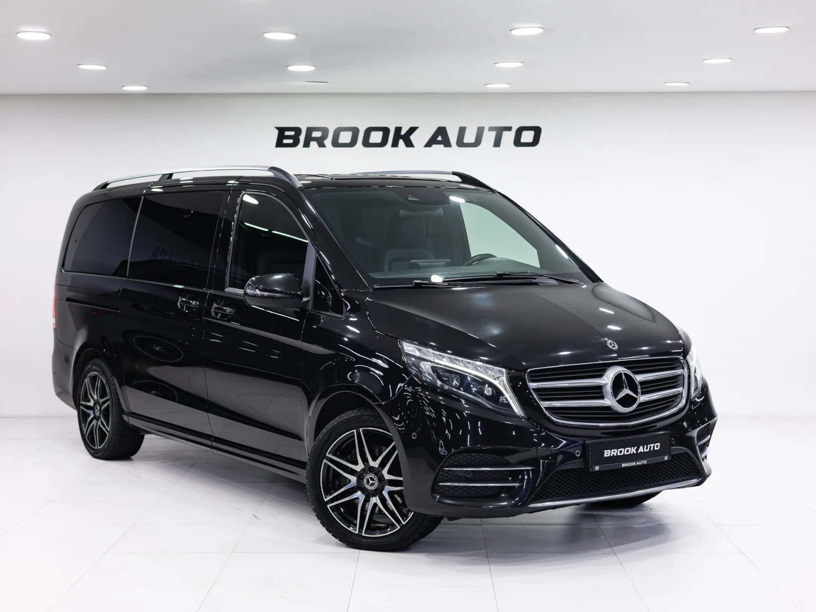Mercedes-Benz V-Класс III (W447), 2018 — экстерьер, фото 3