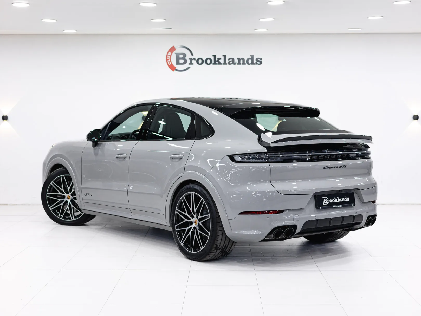 Porsche Cayenne GTS Coupé III Рестайлинг, 2024 — экстерьер, фото 6