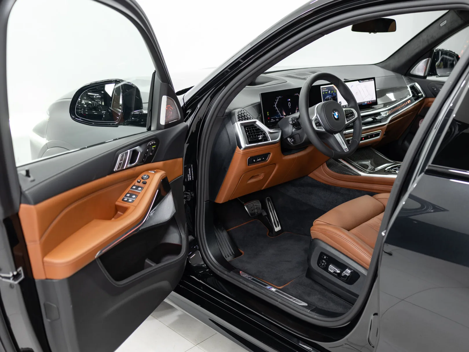 BMW X7 xDrive40d M Sport Pro I (G07) Рестайлинг, 2026 — экстерьер, фото 7