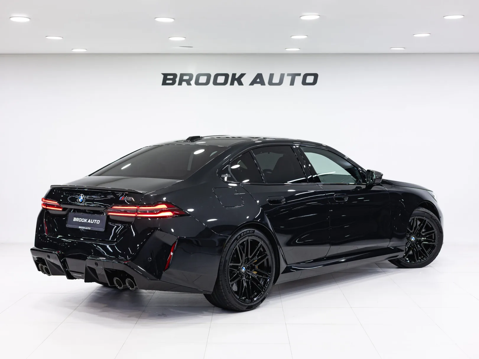 BMW M5 VII (G90), 2025 — экстерьер, фото 4