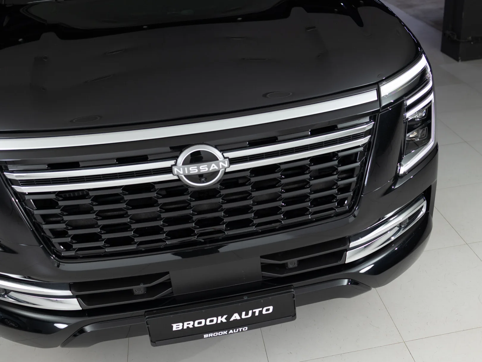 Nissan Patrol LE Platinum City VII (Y63), 2026 — экстерьер, фото 34