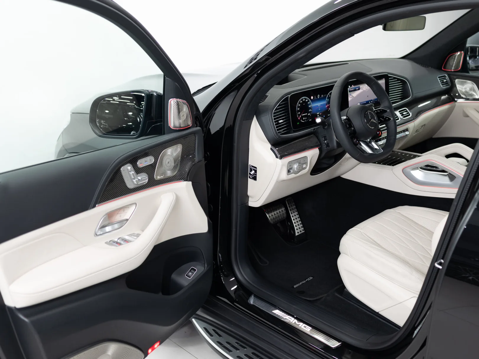 Mercedes-Benz GLS AMG GLS 63 4MATIC+ II (X167) Рестайлинг, 2025 — экстерьер, фото 7