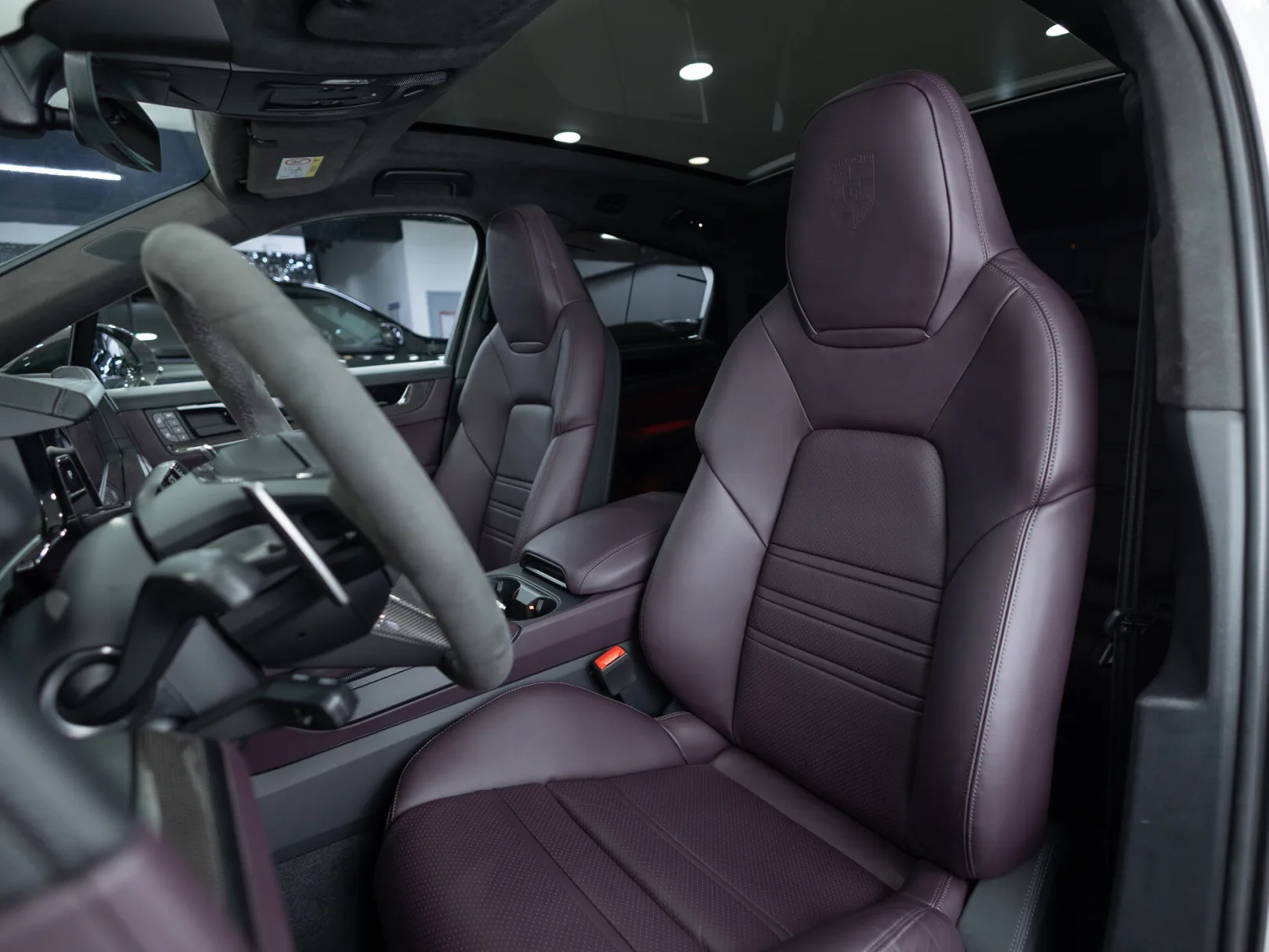 Porsche Cayenne GTS Coupé III Рестайлинг, 2024 — экстерьер, фото 10