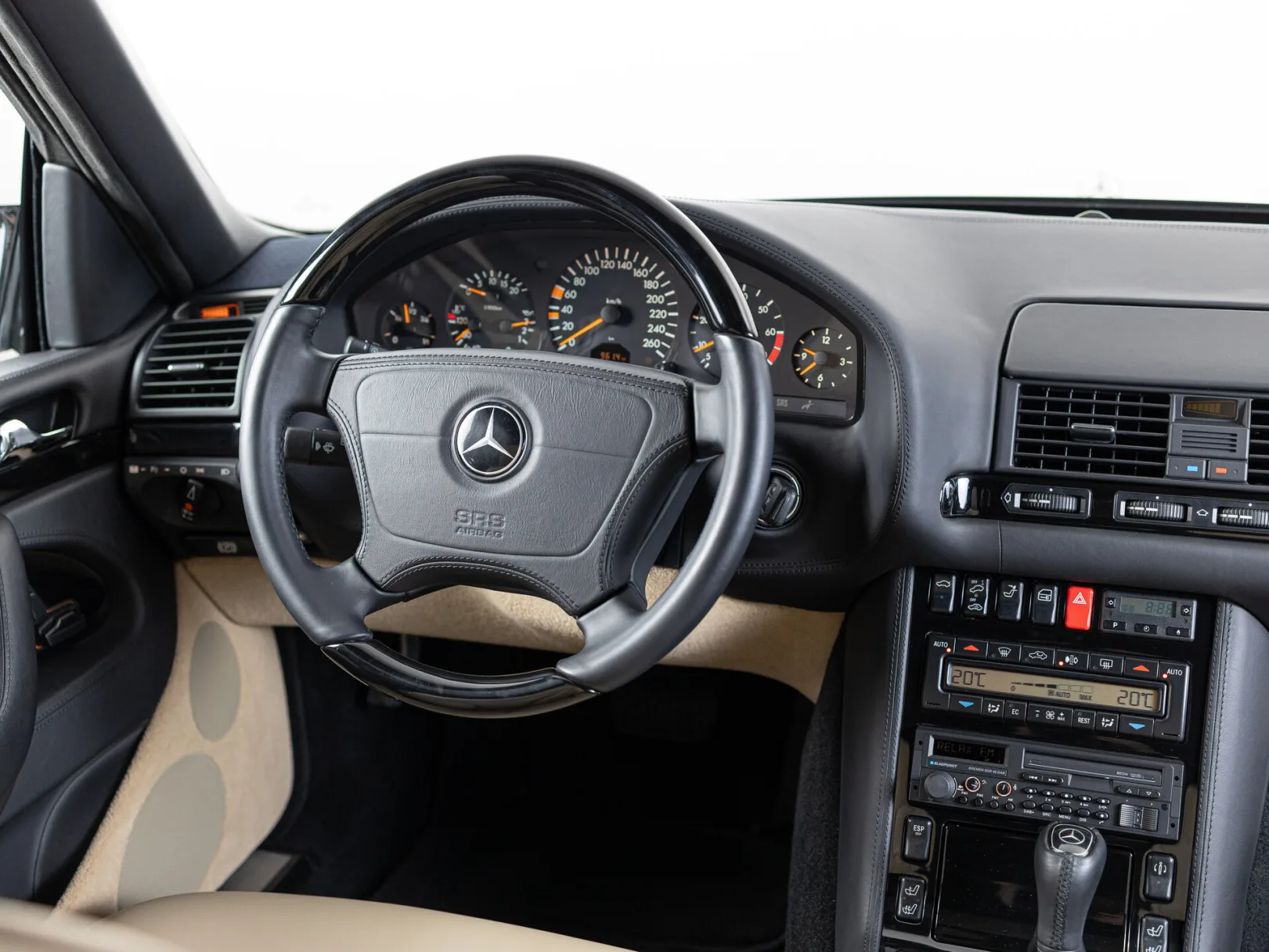 Mercedes-Benz S-Класс III (W140) Рестайлинг, 1997 — экстерьер, фото 28