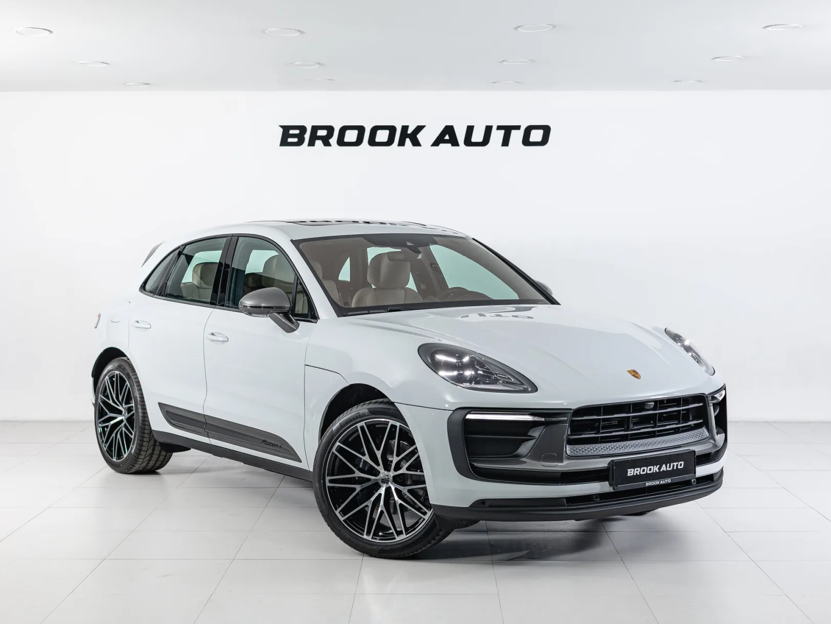 Porsche Macan T I Рестайлинг 2, 2026 — экстерьер, фото 3
