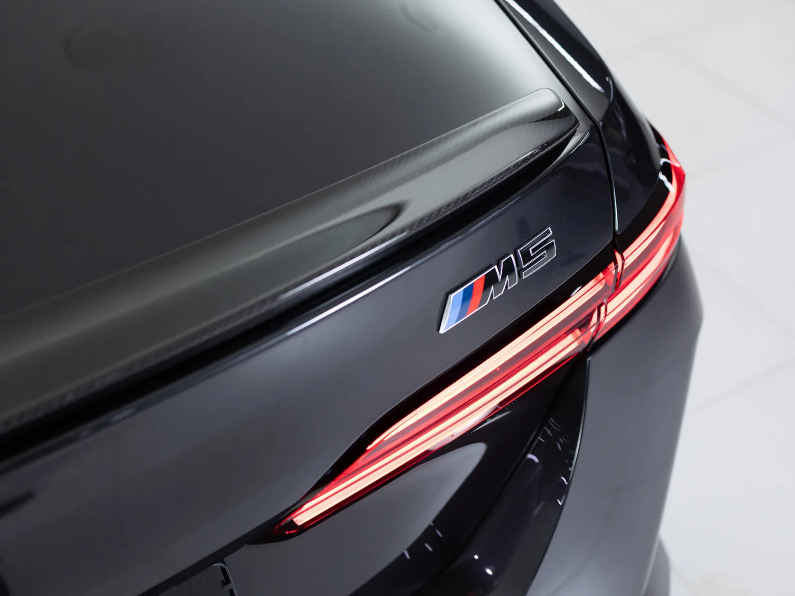 BMW M5 VII (G90), 2024 — экстерьер, фото 34