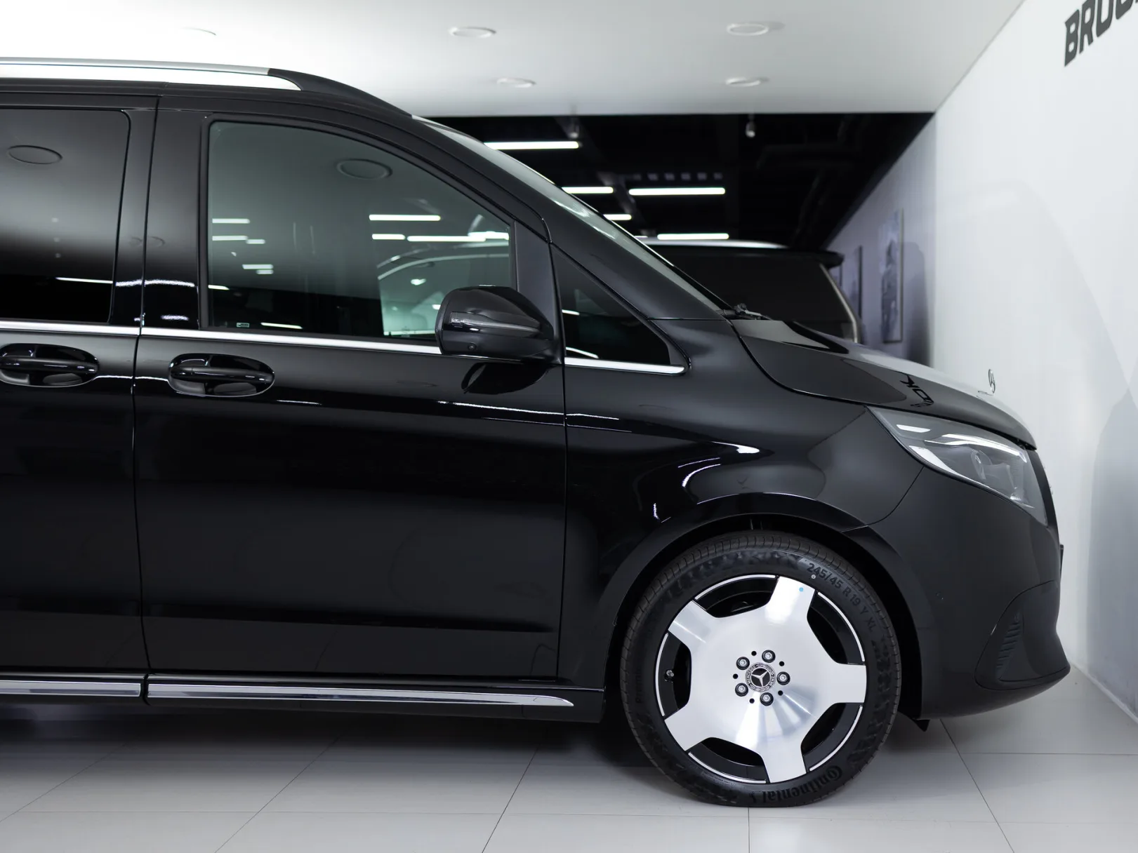 Mercedes-Benz V-Класс Exclusive III (W447) Рестайлинг 2, 2025 — экстерьер, фото 31
