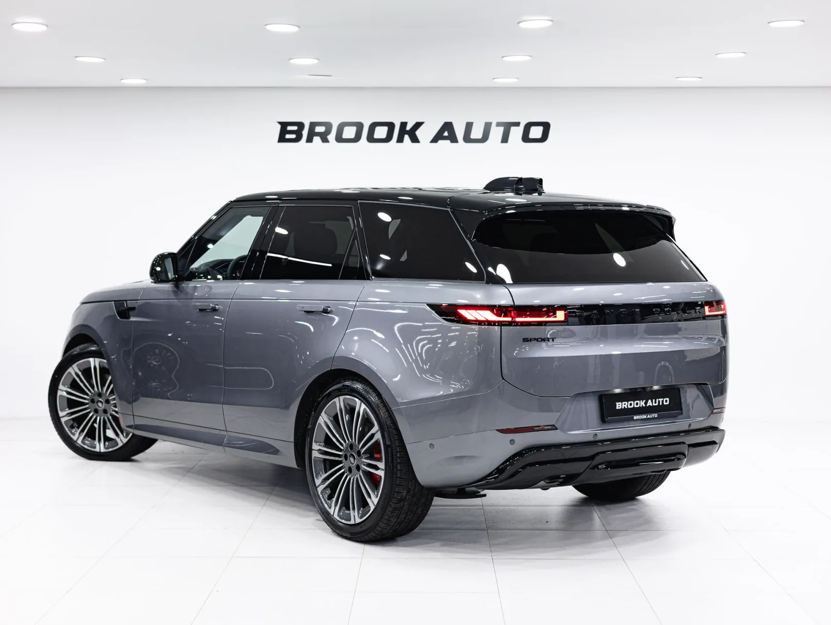 Land Rover Range Rover Sport Dynamic HSE III, 2025 — экстерьер, фото 6