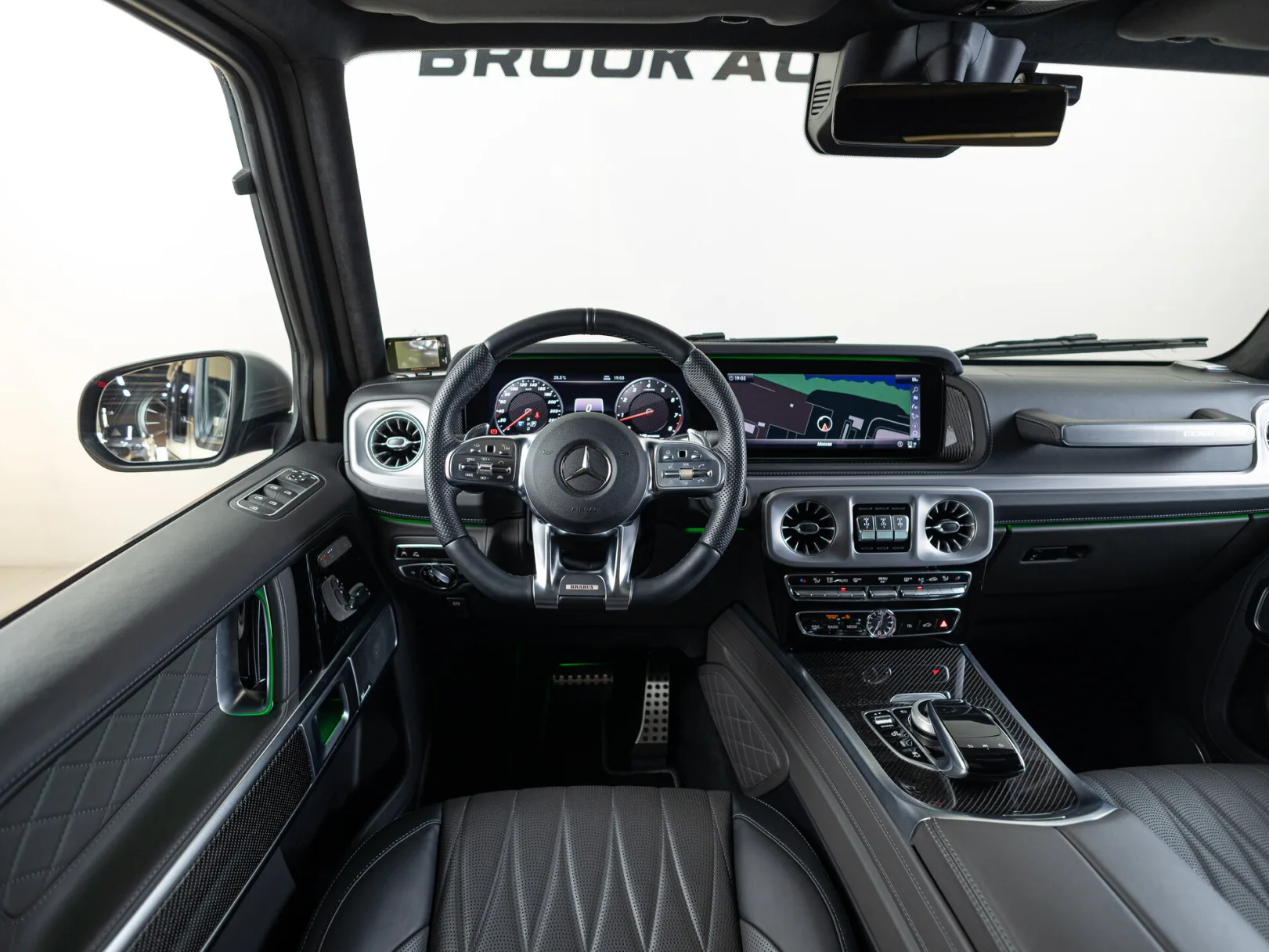 Mercedes-Benz G-Класс AMG G 63 II (W463), 2020 — экстерьер, фото 12