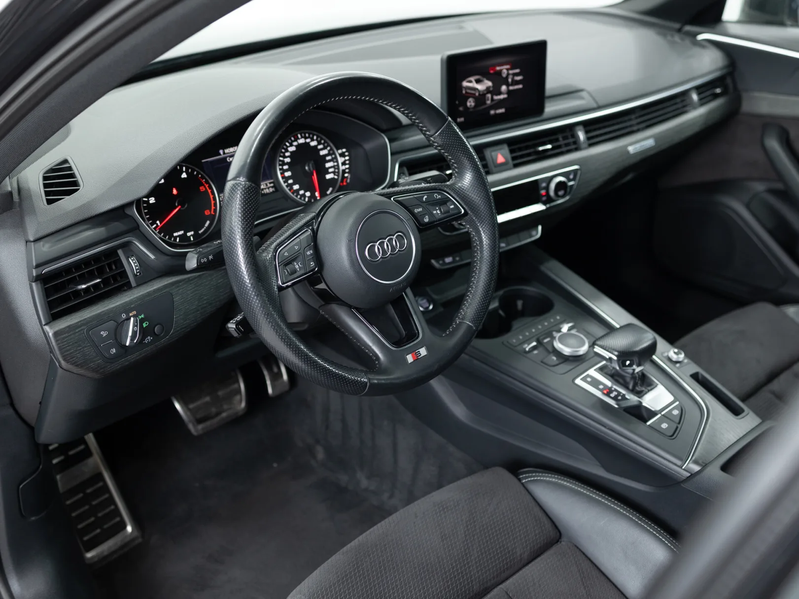 Audi A4 40 TDI quattro S tronic V (B9), 2018 — экстерьер, фото 10