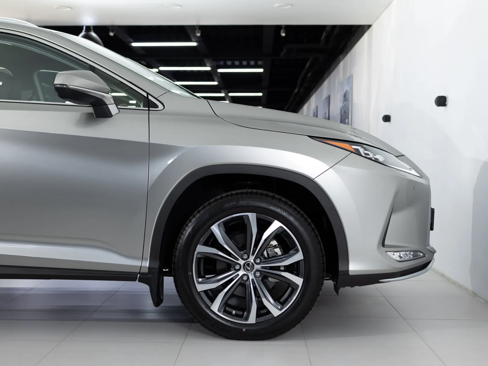 Lexus RX IV Рестайлинг, 2022 — экстерьер, фото 25