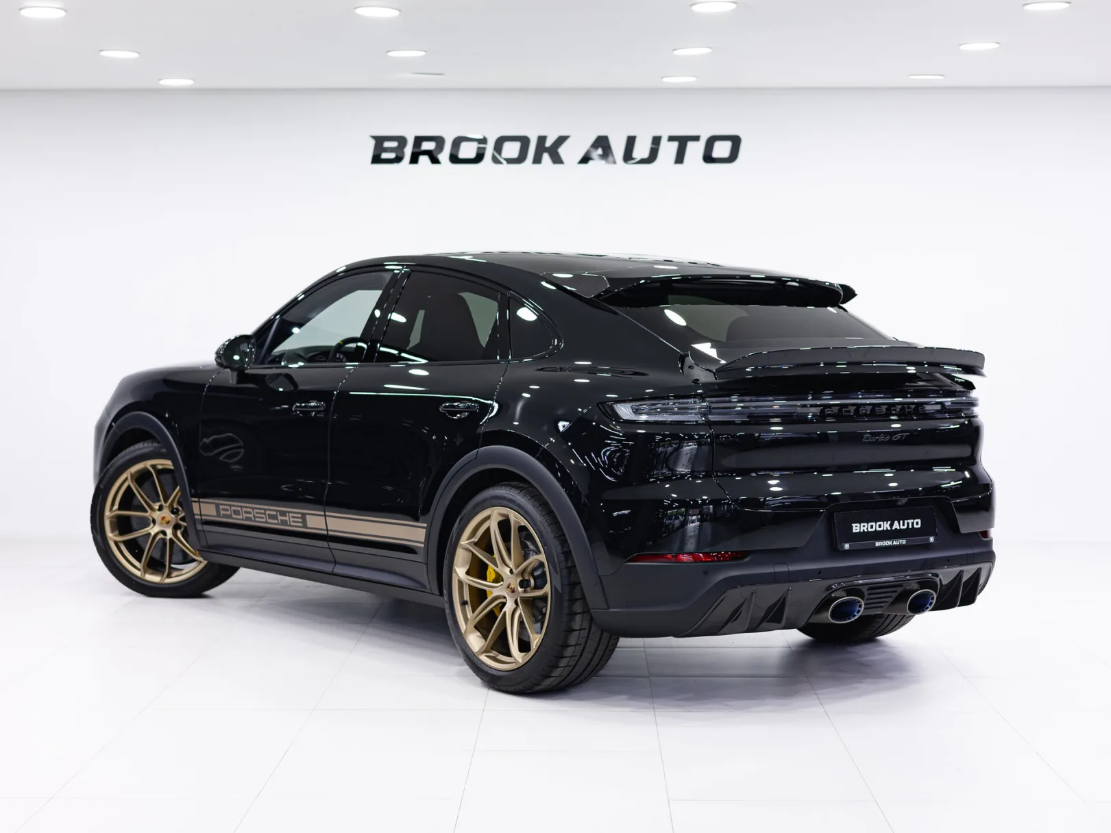 Porsche Cayenne Turbo GT III Рестайлинг, 2024 — экстерьер, фото 6