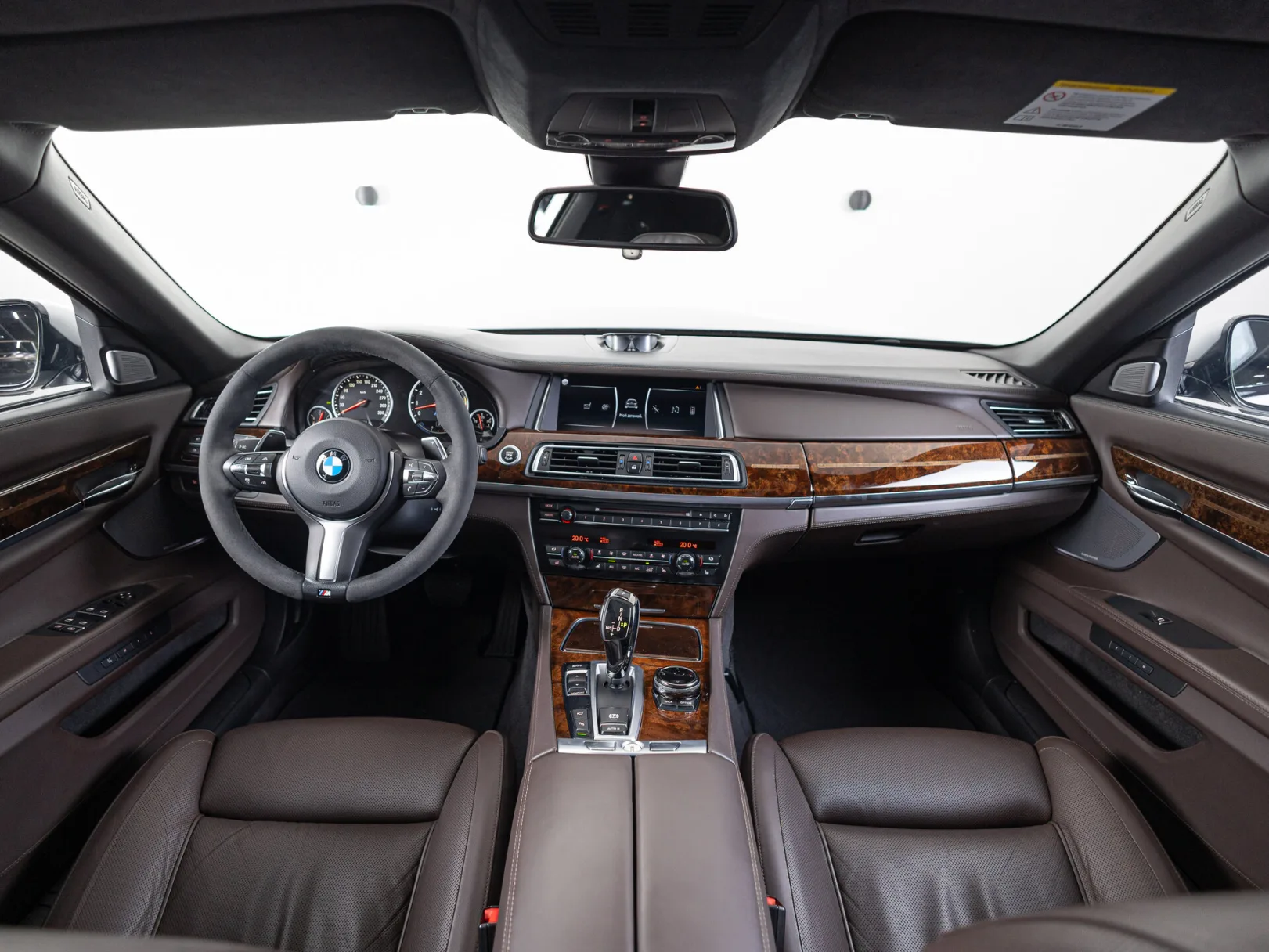 BMW 7 серии 760Li V (F01/F02/F04) Рестайлинг, 2012 — экстерьер, фото 33