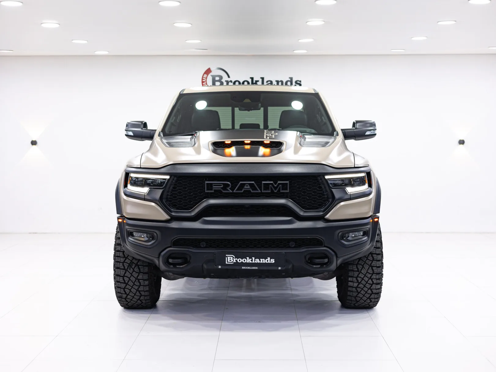 Ram 1500 TRX V, 2022 — экстерьер, фото 2