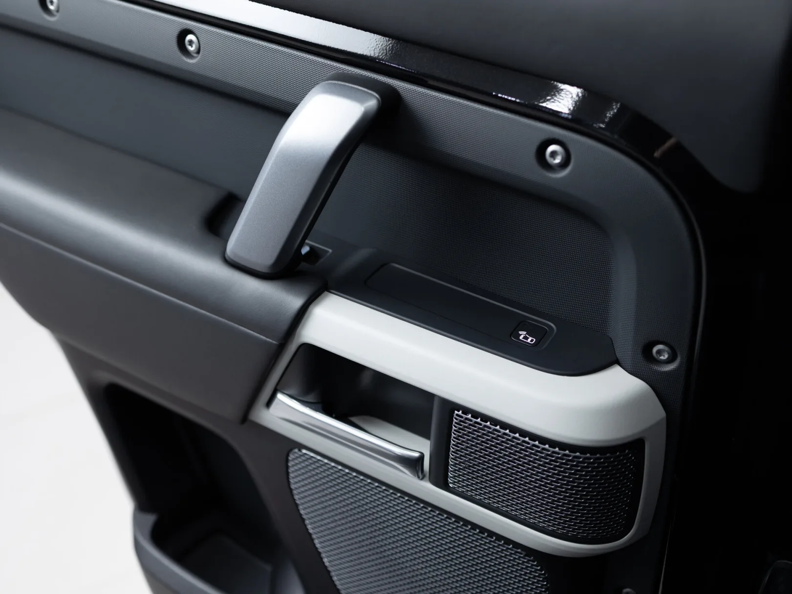 Land Rover Defender X-Dynamic HSE II, 2021 — экстерьер, фото 36
