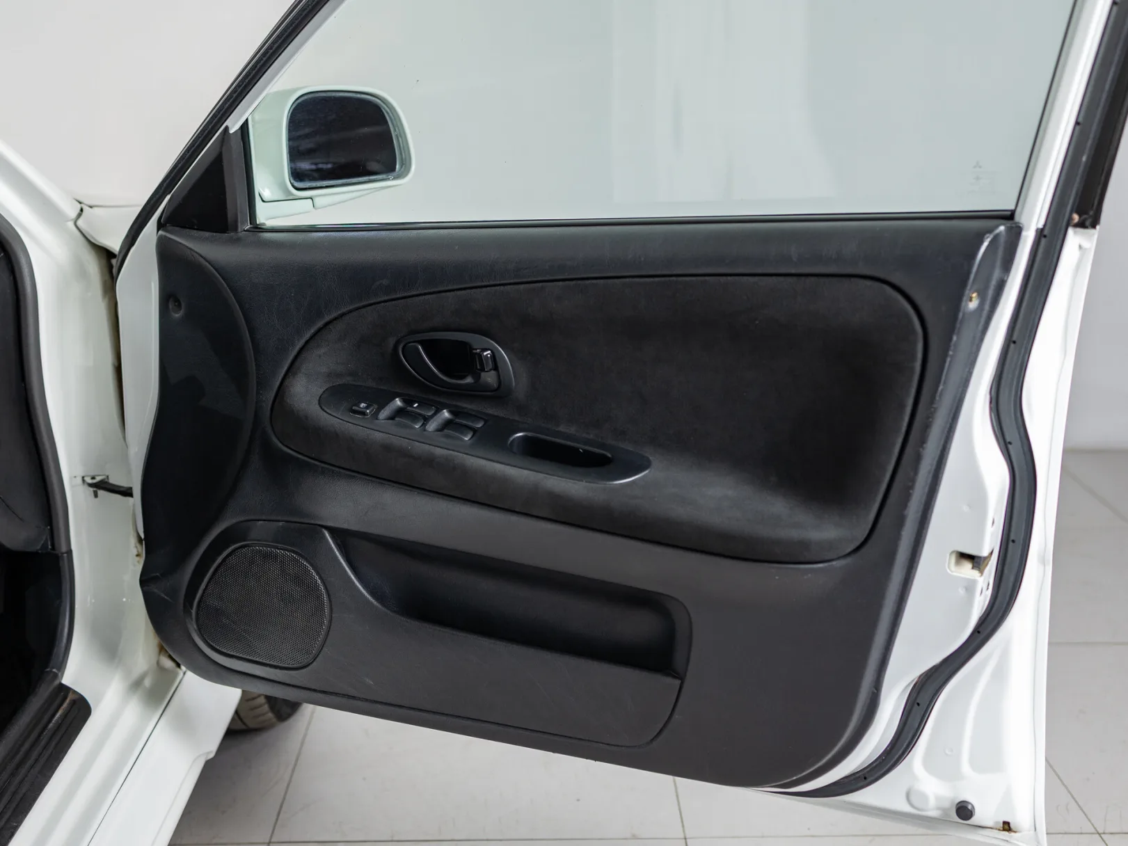 Mitsubishi Lancer Evolution VI, 2000 — экстерьер, фото 8