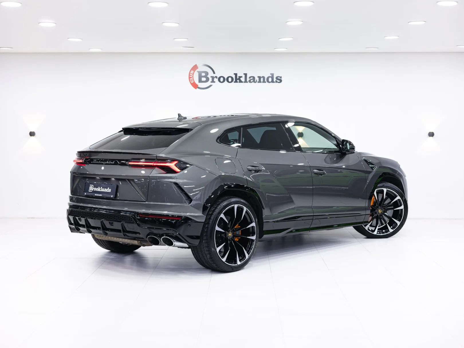 Lamborghini Urus Individual I, 2021 — экстерьер, фото 4