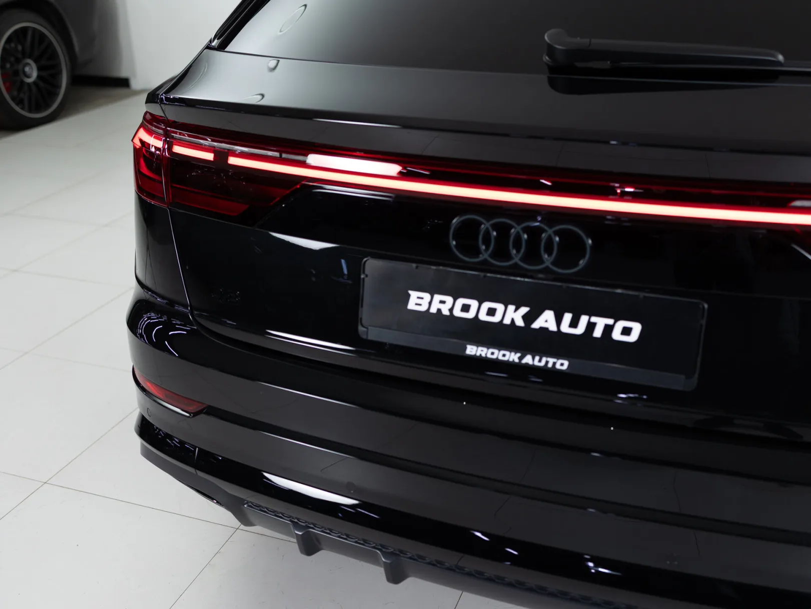Audi Q8 50 TDI I (4M) Рестайлинг, 2025 — экстерьер, фото 31