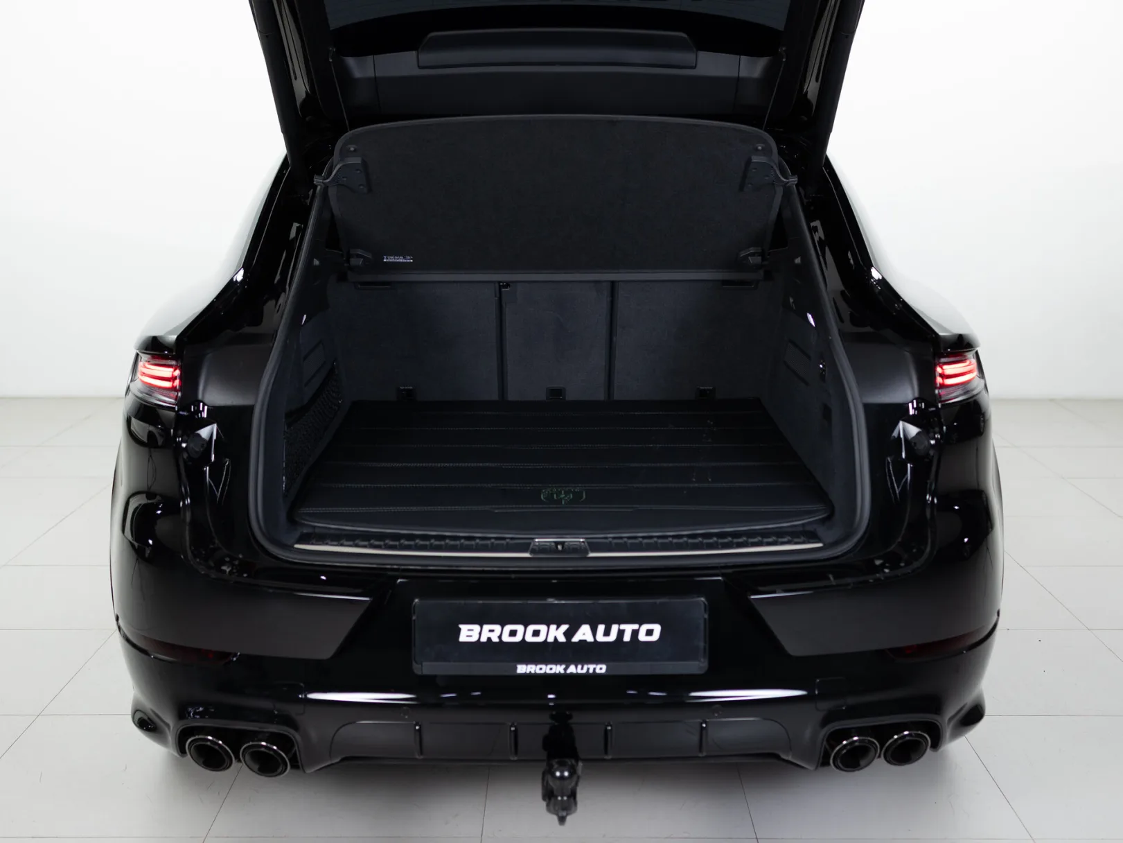 Porsche Cayenne Turbo E-Hybrid Coupé III Рестайлинг, 2024 — экстерьер, фото 33