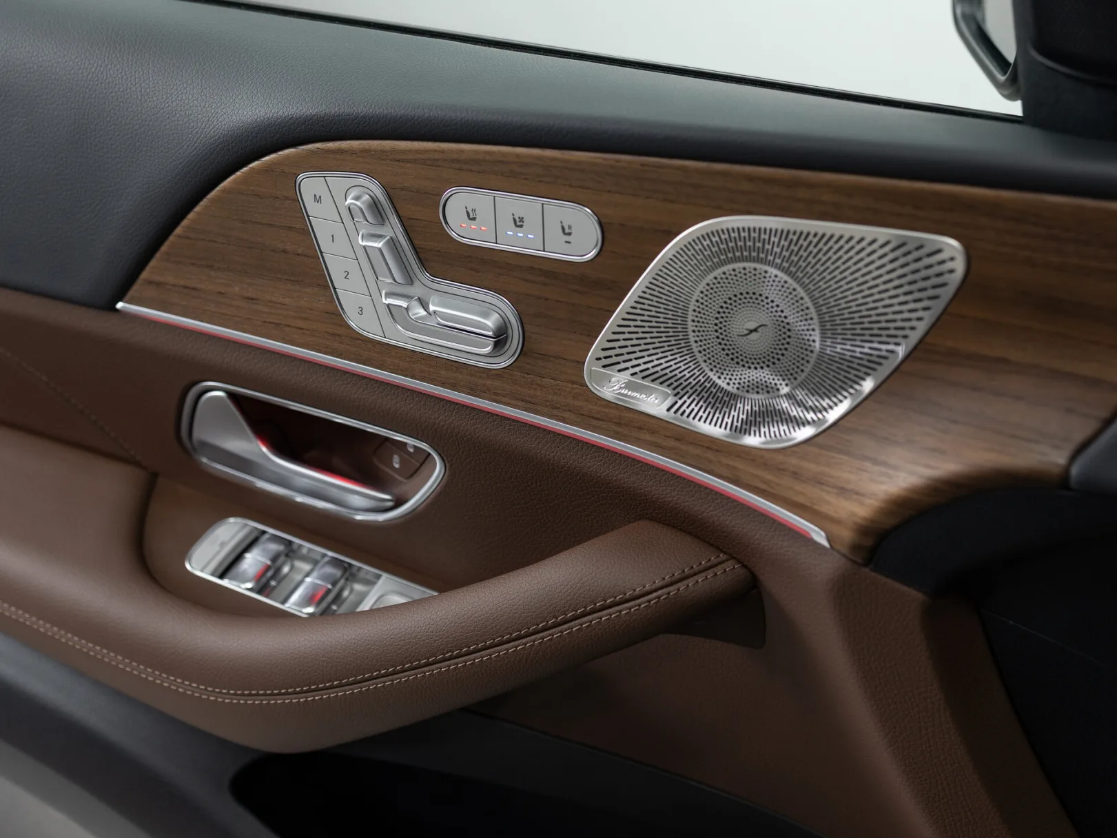 Mercedes-Benz GLS 450 4MATIC II (X167) Рестайлинг, 2025 — экстерьер, фото 9