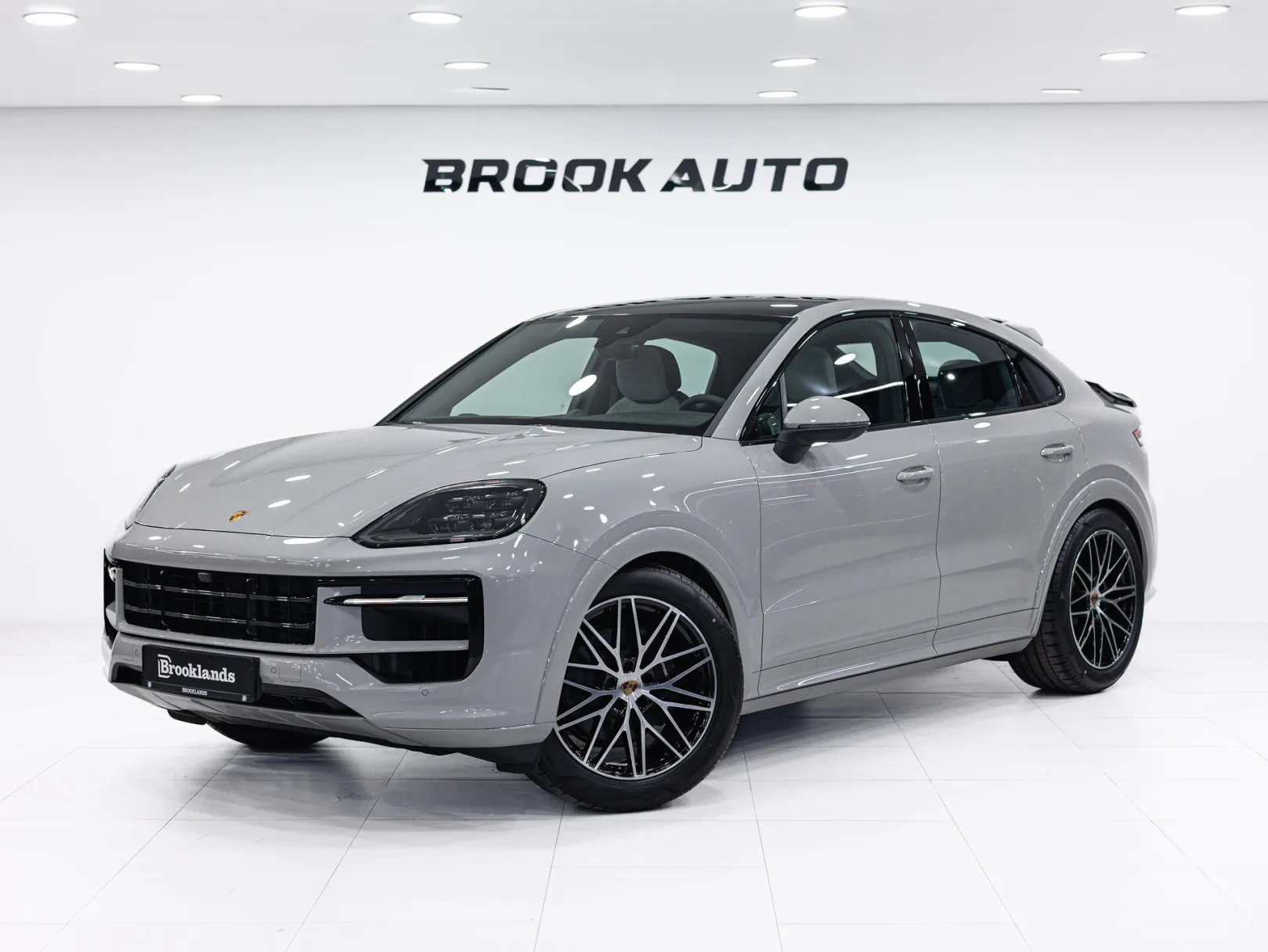Porsche Cayenne Coupé III Рестайлинг, 2025 — экстерьер, фото 1