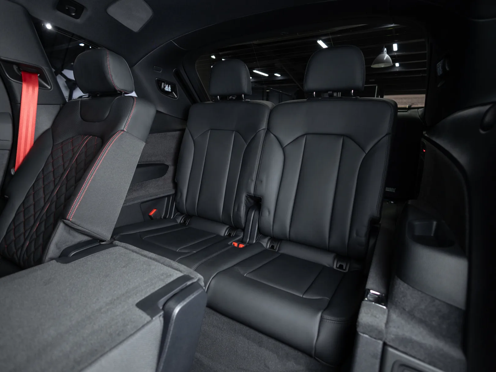 Audi Q7 50 TDI quattro tiptronic II (4M) Рестайлинг 2, 2025 — экстерьер, фото 31