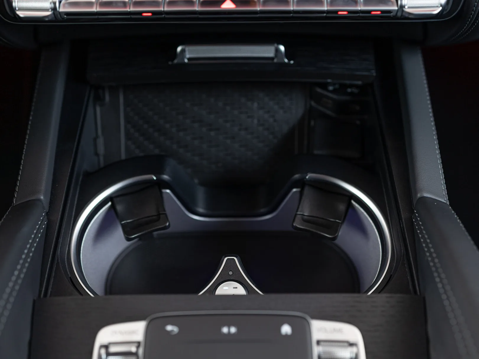 Mercedes-Benz GLS AMG GLS 63 4MATIC+ II (X167), 2023 — экстерьер, фото 16