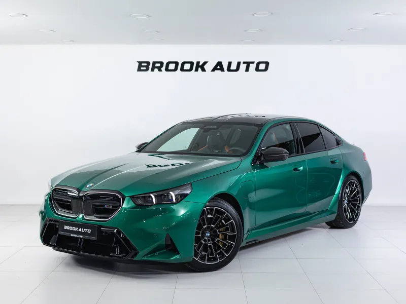 BMW M5 VII (G90) 2025