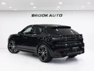 Porsche Cayenne GTS Coupé III Рестайлинг, 2025 — экстерьер, фото 4