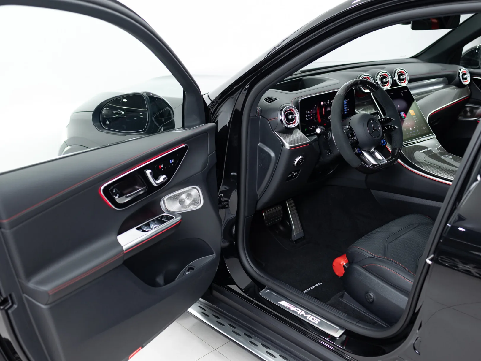Mercedes-Benz GLC AMG GLC 43 4MATIC II (X254), 2025 — экстерьер, фото 7