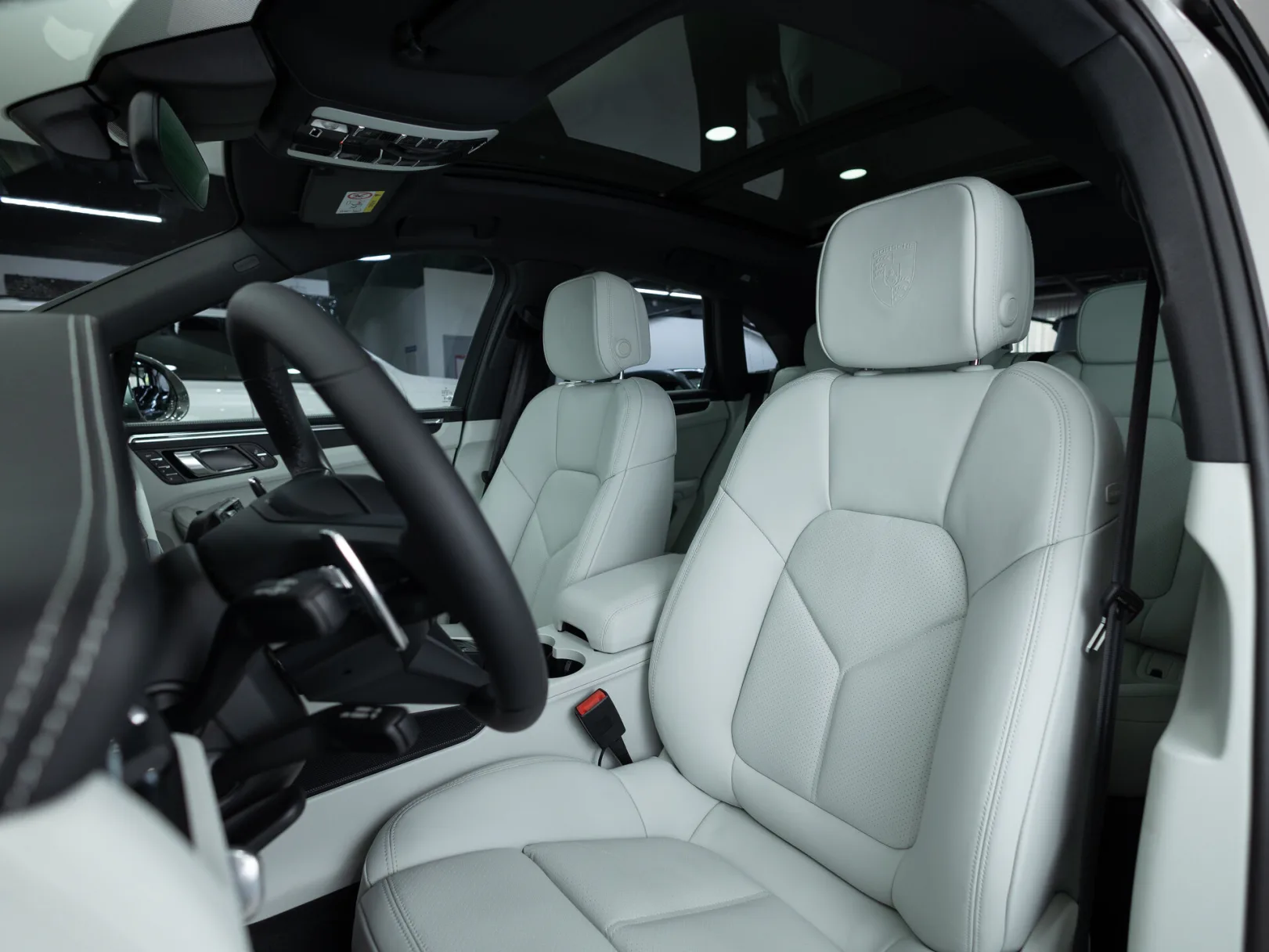 Porsche Macan T I Рестайлинг 2, 2025 — экстерьер, фото 10