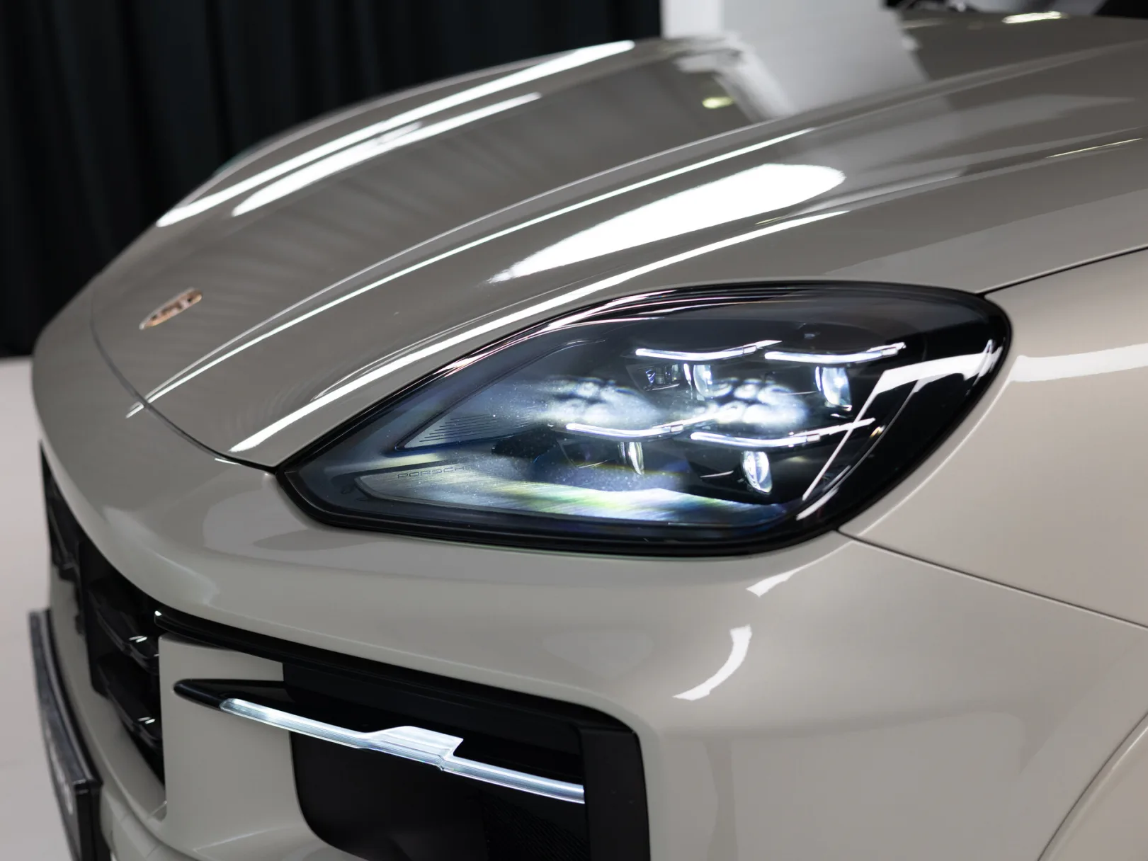 Porsche Cayenne Coupé III Рестайлинг, 2024 — экстерьер, фото 34