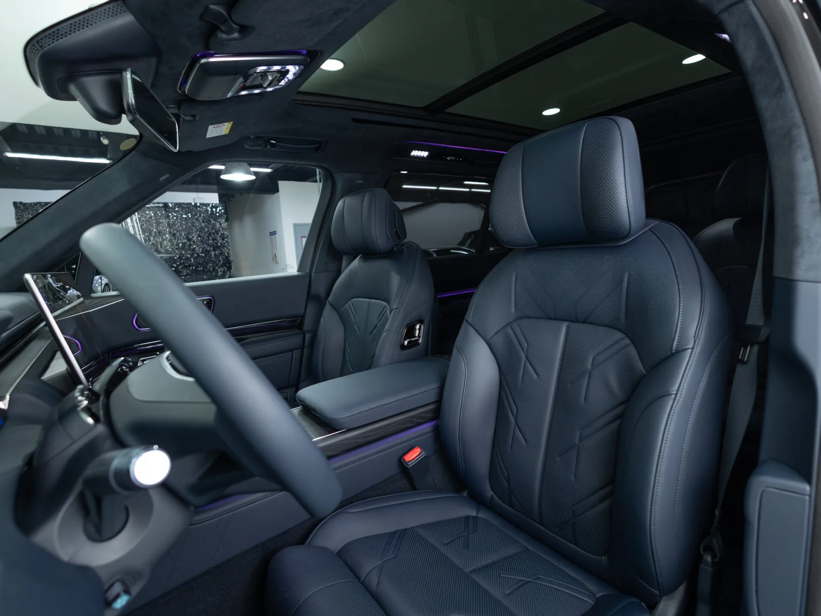 Zeekr 9X Max (6 seats) I, 2025 — экстерьер, фото 12